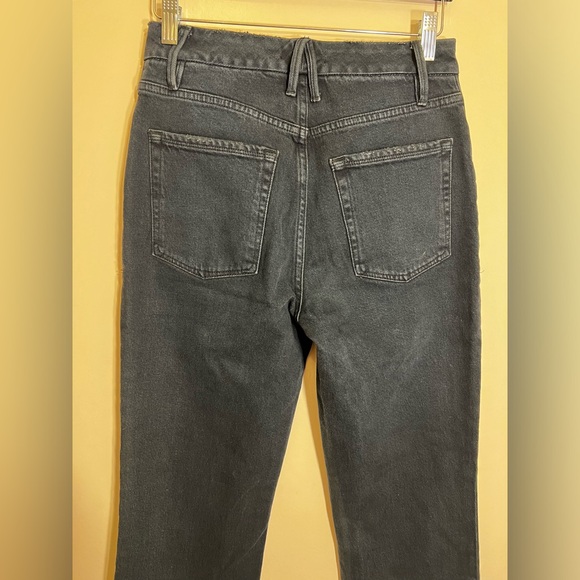 Good American Black Side Slit Straight Jeans - Picture 4 of 7